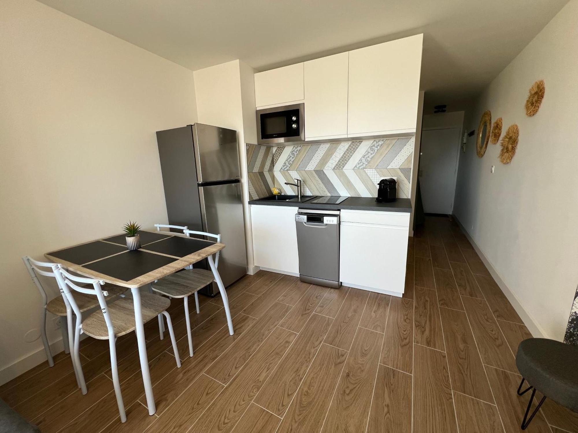 Superbe Studio Cabine Vue Mer 3 Etoiles * La Grande Motte Luaran gambar